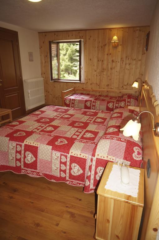 Hotel Aiguille Noire Курмайор Номер фото